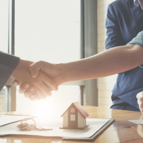 REIT vs. Real Estate Featured Image