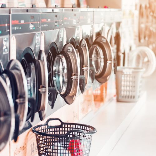 Is Buying a Laundromat a Good Investment? Featured Image